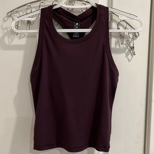 Cropped work out tank